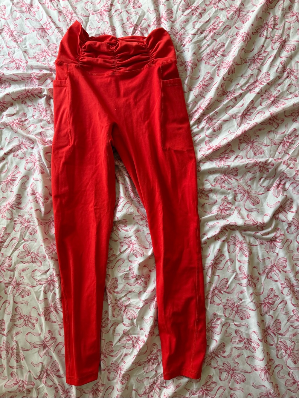 Blogilates leggings and top set - Picture 5 of 7